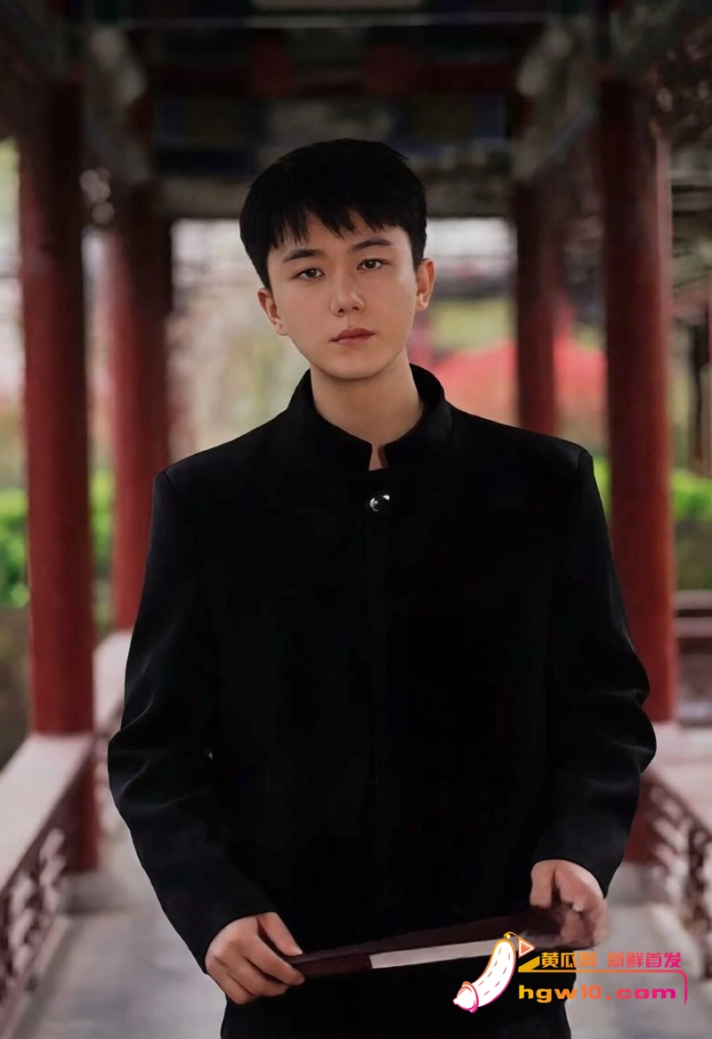 快手吴迪团队CP大瓜:多多直播怒揭假剧本,私拍截图引爆网红圈