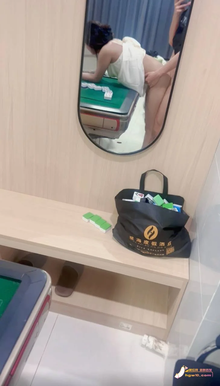 端午午后:熟女人妻的激情肉偿日记