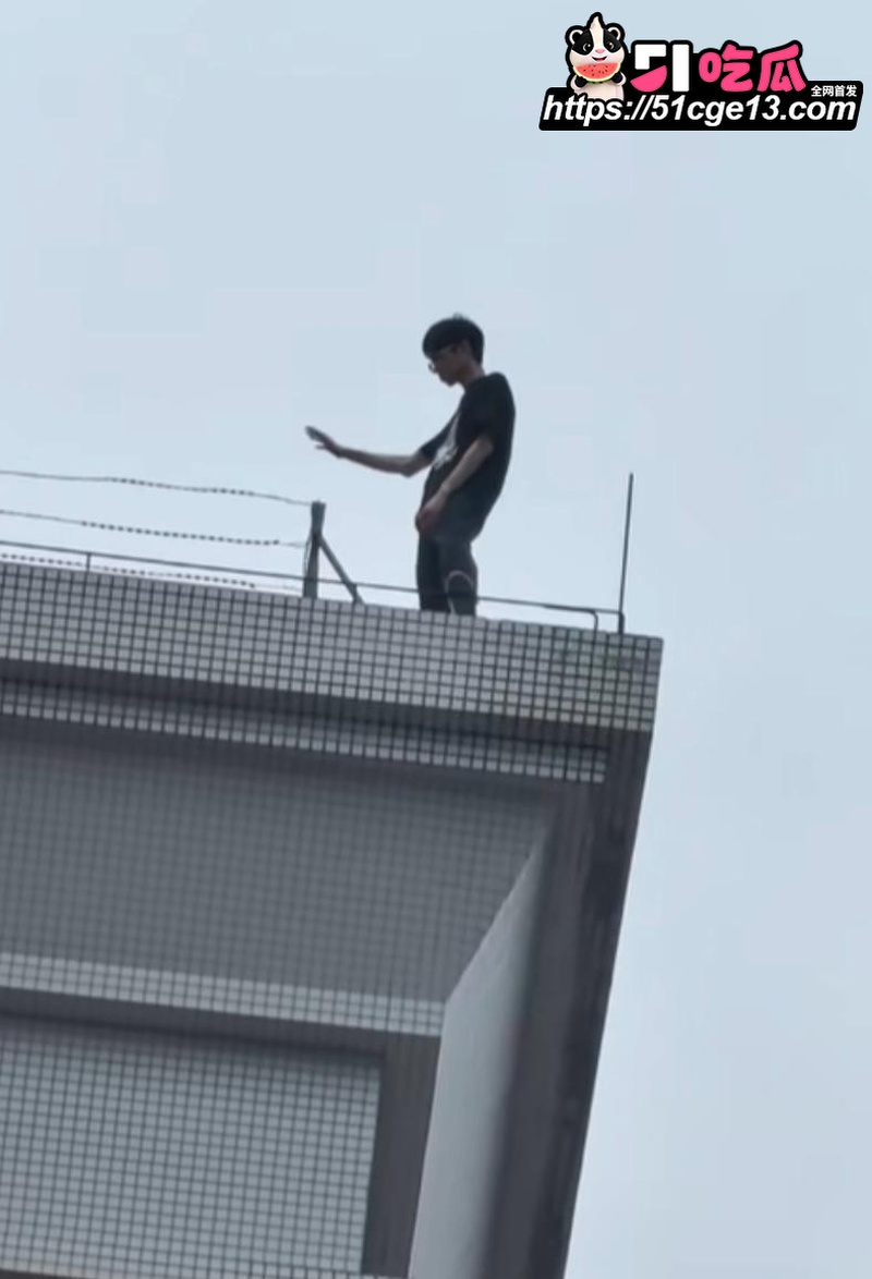 江门益华广场 跳楼 5