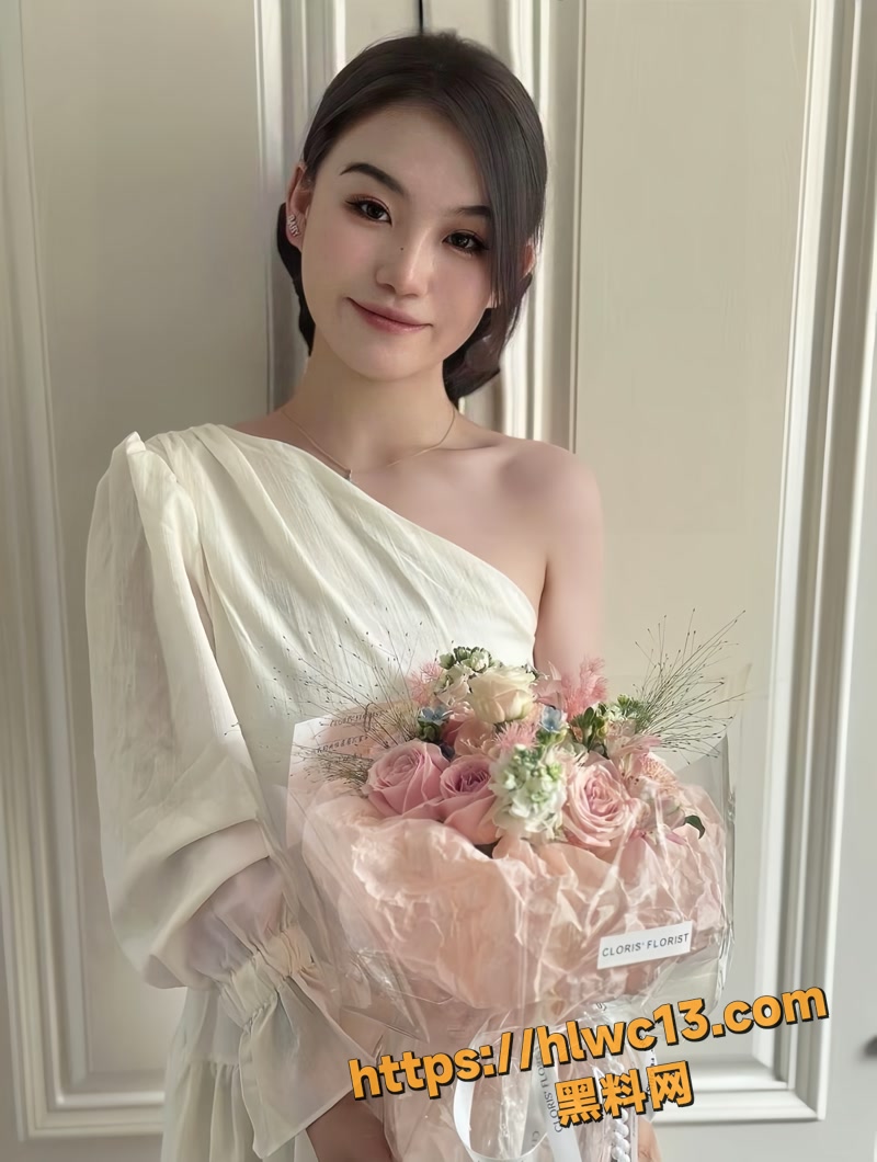 推特已婚少妇私密视频泄密 高颜值反差骚货被操到白浆狂喷