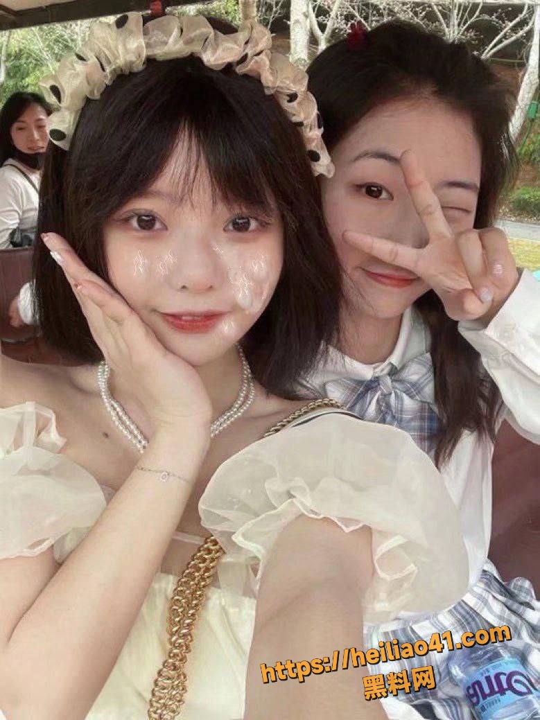 快手高颜值萝莉 李秋玥 私下出轨闺蜜男友 第一视角口交视频曝光 母狗属性拉满！