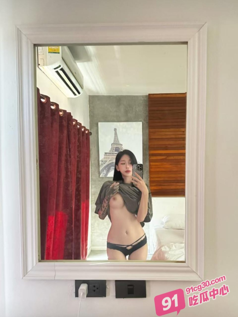 外网高端外围女章沫雪卖逼前需验资 狂妄女只要金主上 拒绝被屌丝男操!? 配图5