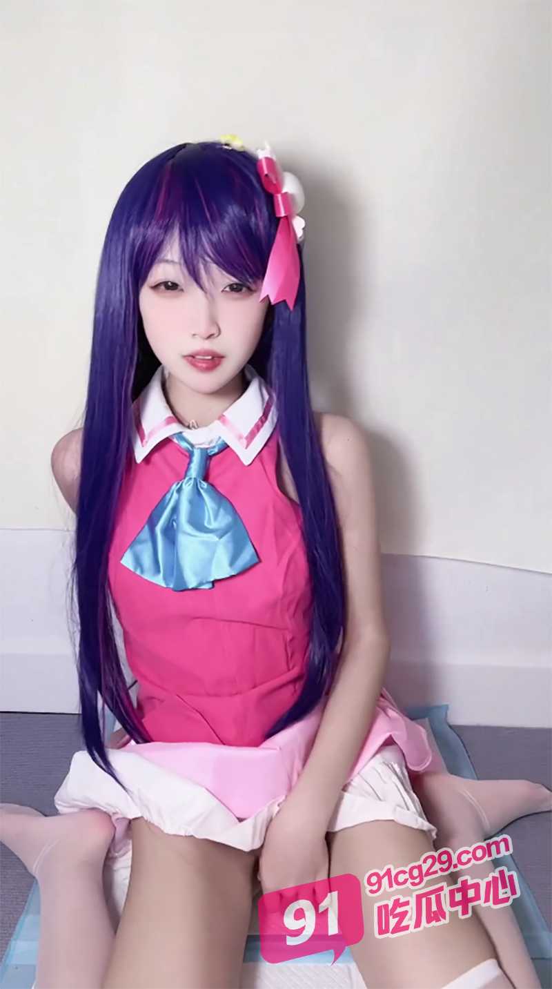 推特顶级福利姬神探狸狸 jk制服最新私拍 修长身材清纯脸蛋谁能不爱呢？ 配图4
