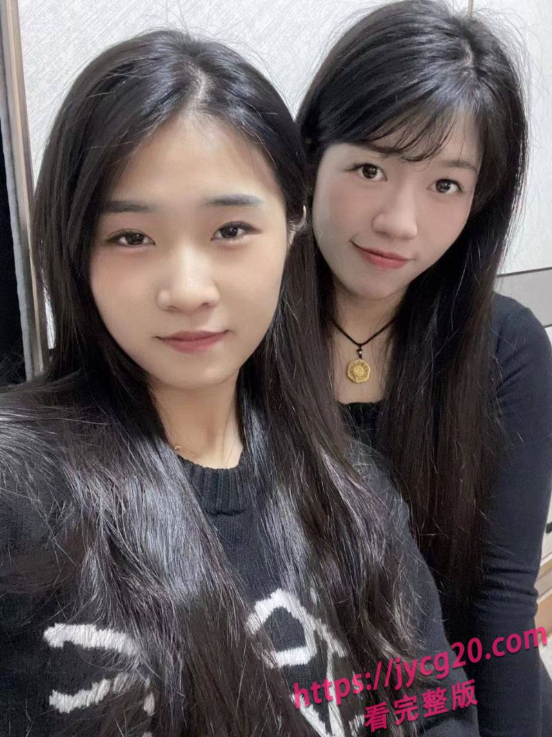 东莞印刷厂妹反差私欲爆棚 跪舔深喉实录震撼疯传 配图3