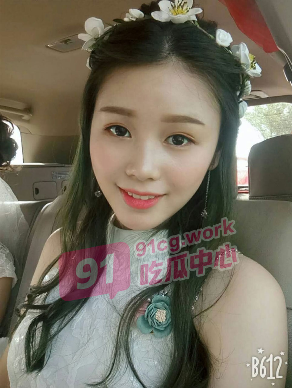 留学生反差来华贾雯从女神到母狗蜕变 真没想到差距这么大极致调教彻底征服