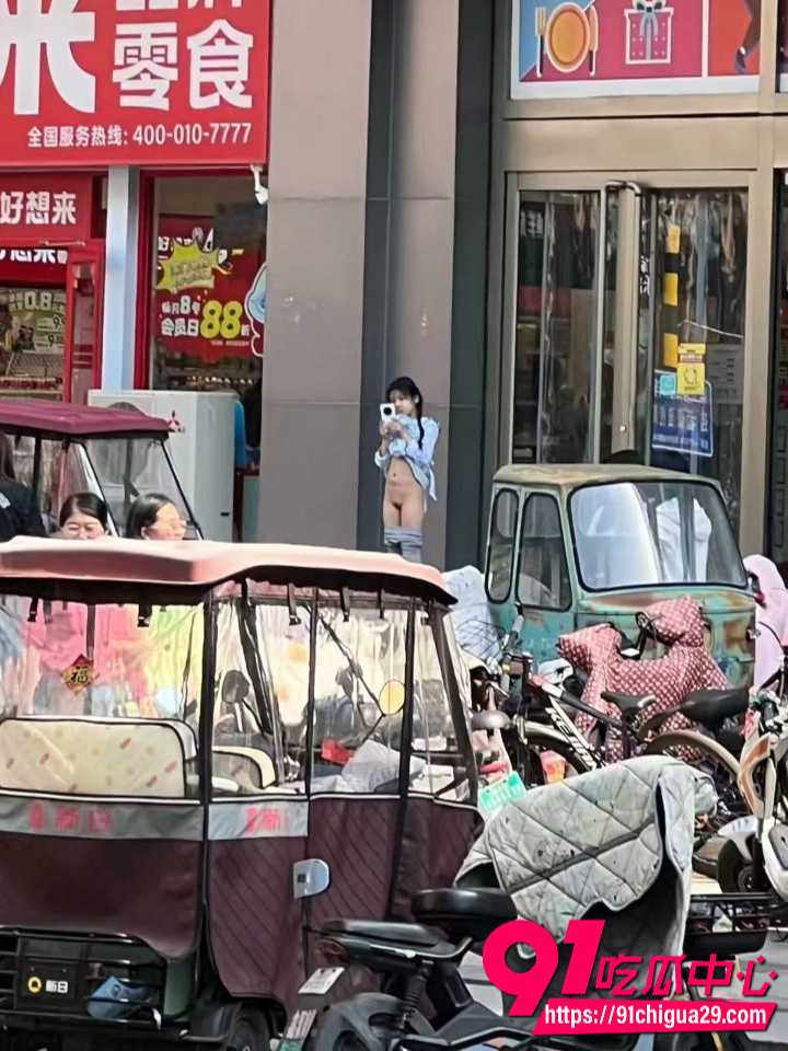 泰华裸女事件3