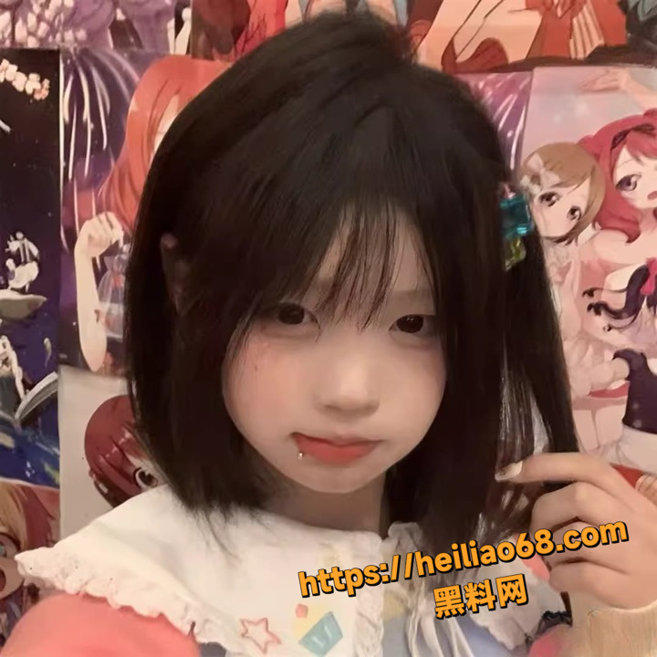 推特清纯萌妹 乌萌萌 大尺度自慰爆火 露脸超粉嫩蜜穴特写 极品萝莉到底谁在操