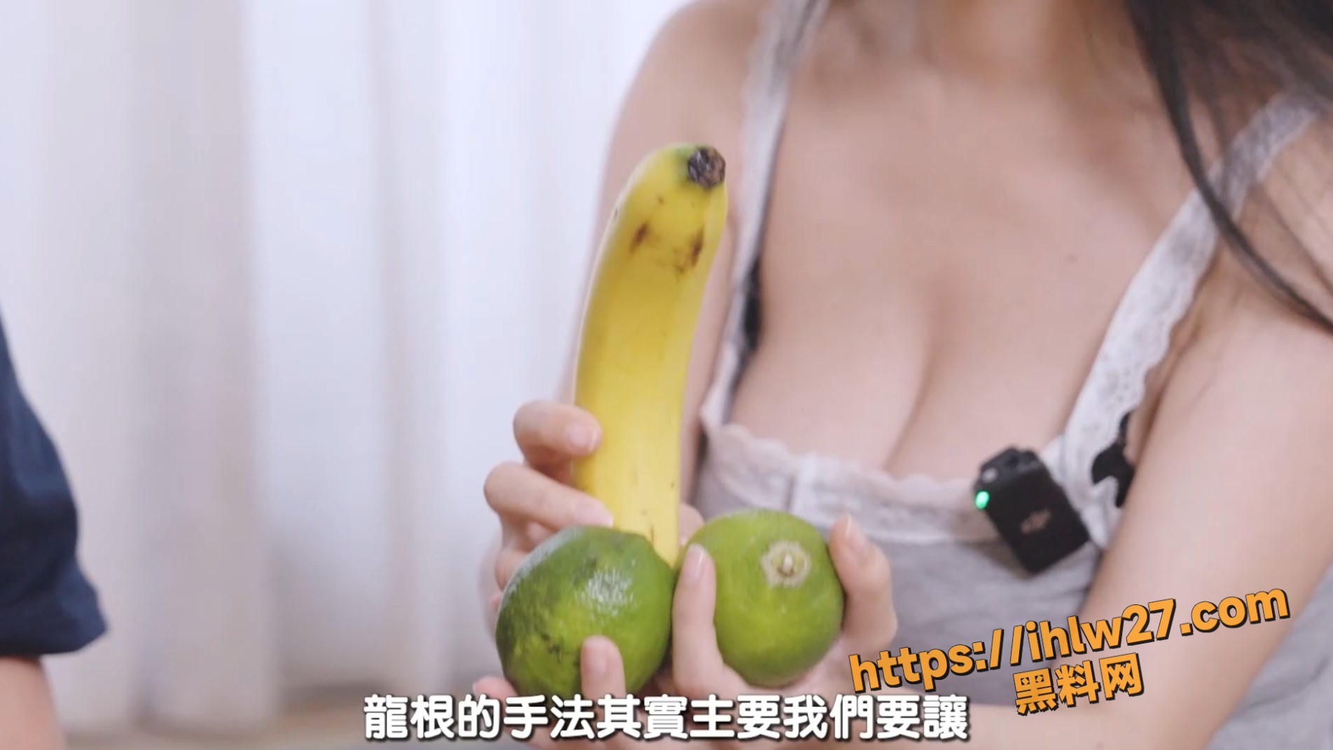 推特国产女神 苏畅 用按摩实现长度自由 高清记录其手交的教学视频！