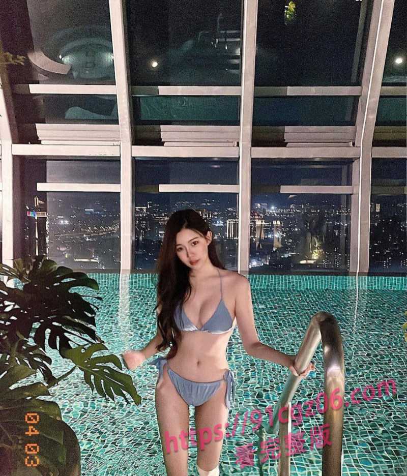台湾高颜值美女性爱视频流出 巨乳甩动骑乘 极致诱惑令人疯狂