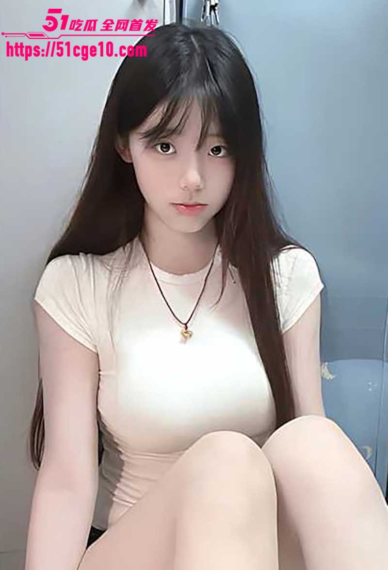 海角博主喜欢表姐的男人乱伦视频流出1拷贝