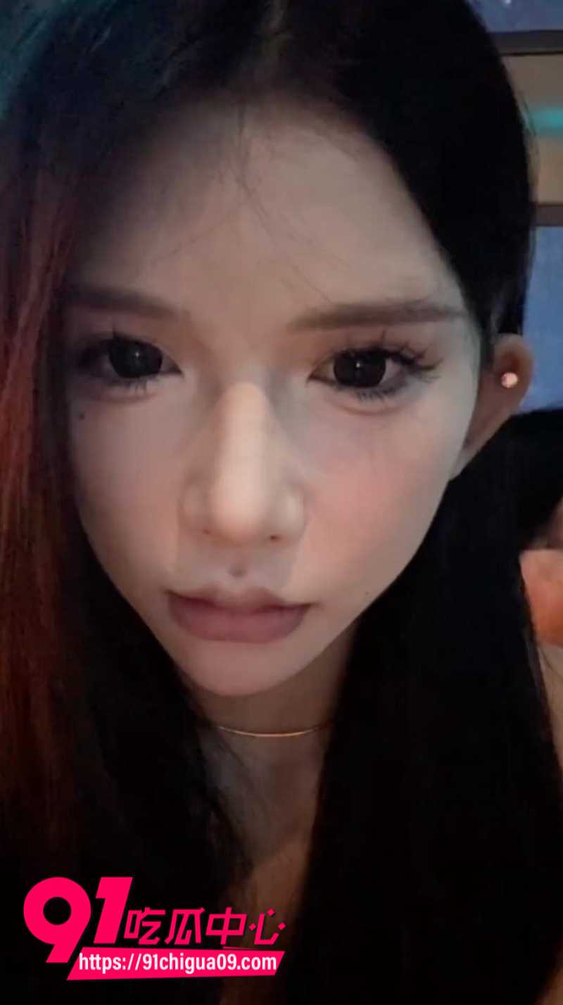 抖音女网红umi被男友骗到柬埔寨玩废后被丢在路边4