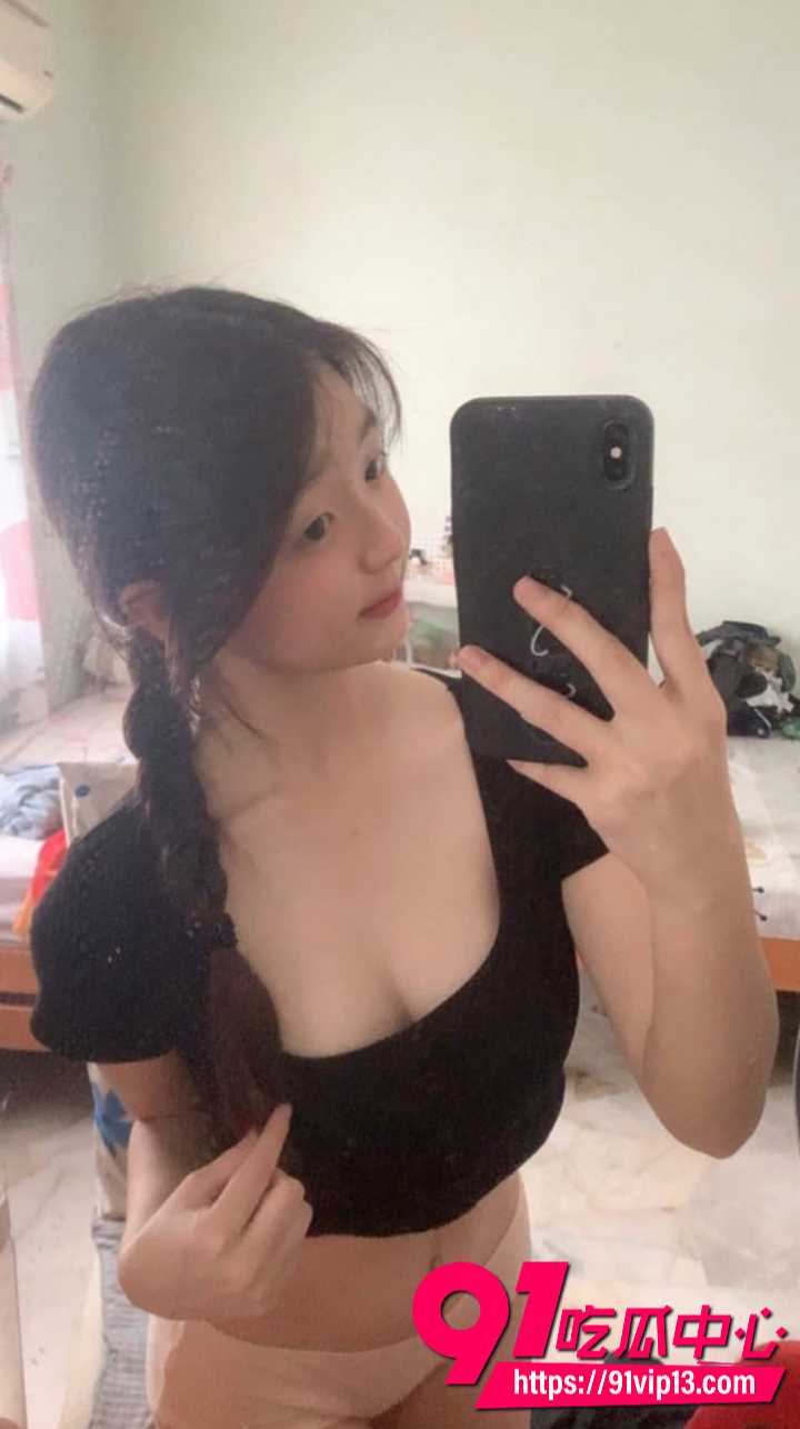 土豪重金定制 清纯萌妹洗澡放尿扩肛自慰 露脸高潮完成主人任务 全程私密实录