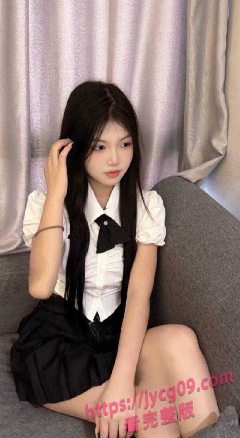华中师范大学董梓莹为傍金主主动献身！被金主肆意玩弄拍下视频！ 配图3