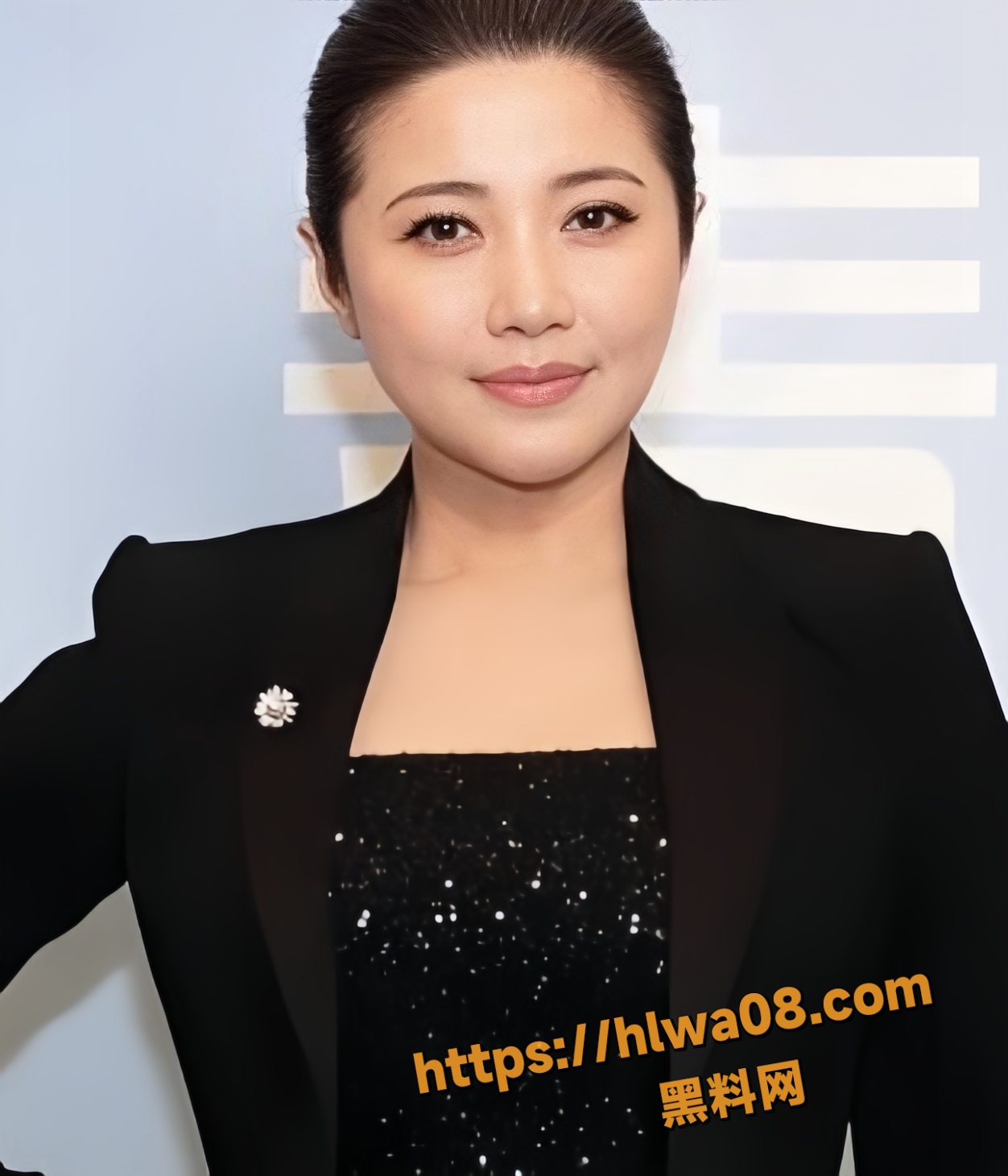 金鸡华表影后女星 颜丙燕 化身女海王脚踏多船 利用自己的人脉去坑蒙拐骗 性爱视频被曝光！