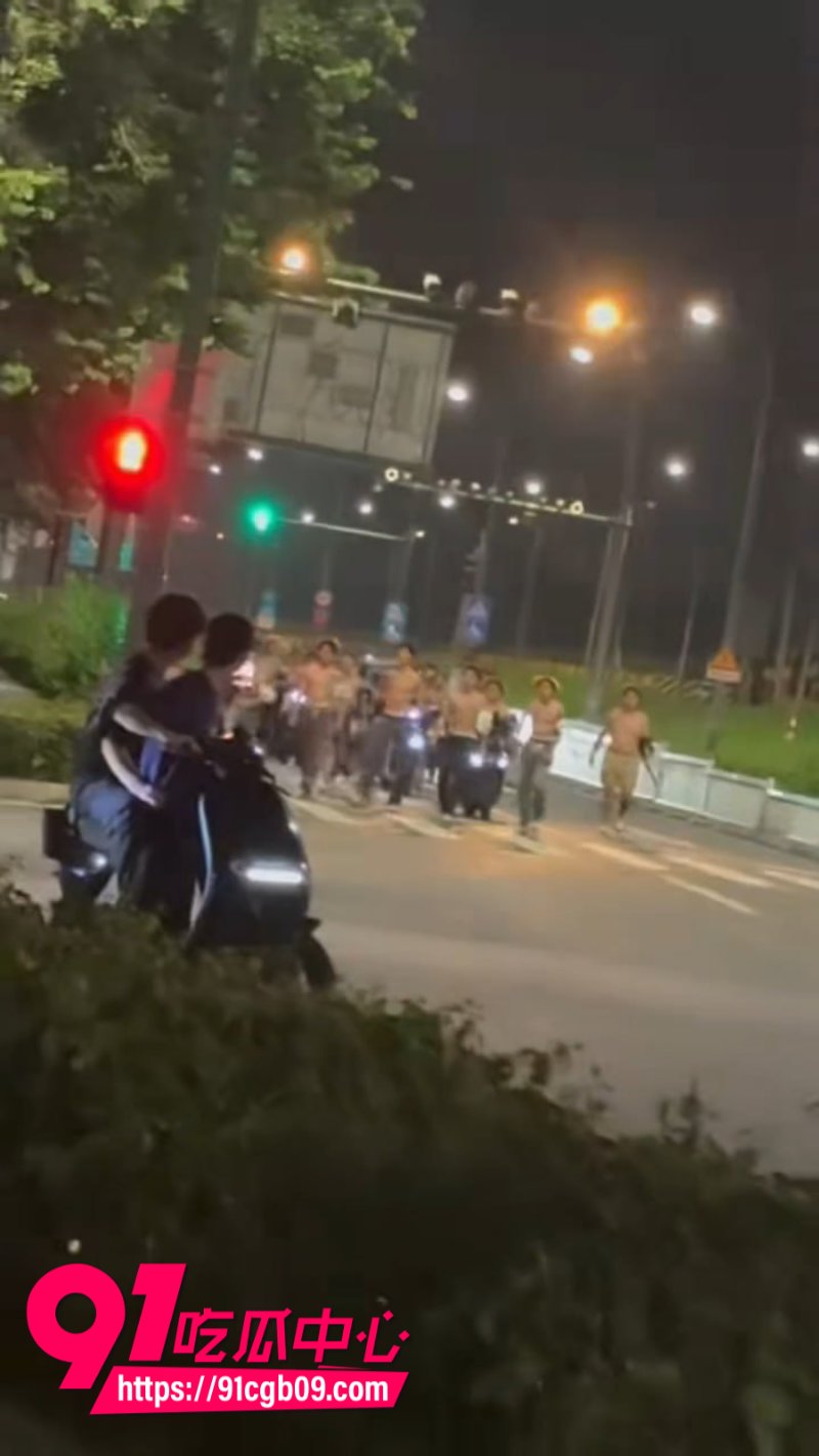 广东惊现古惑仔打架7
