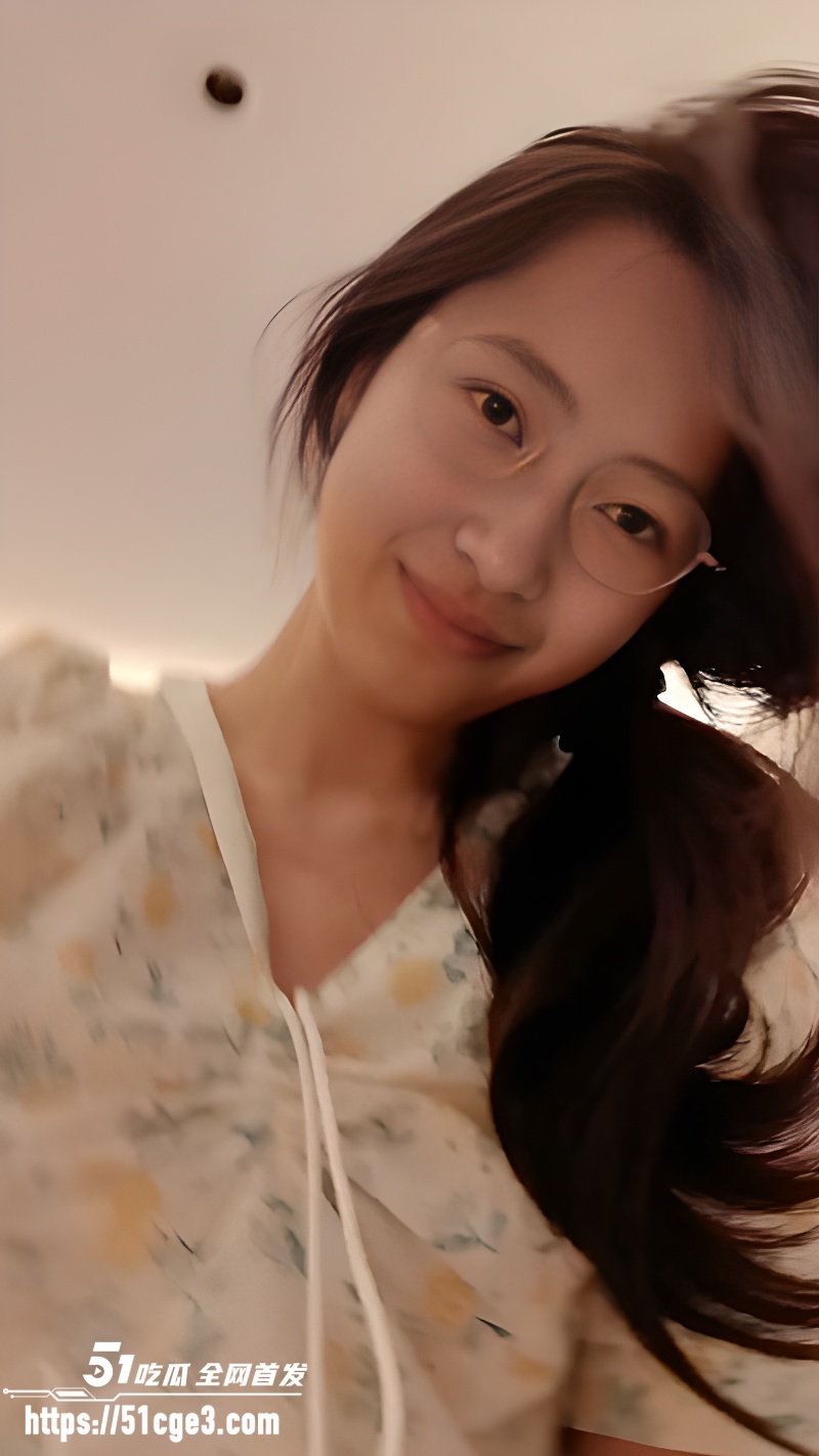 重庆人妻赵玲1