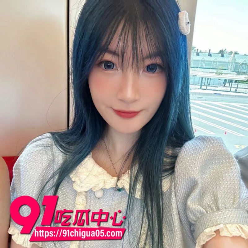 杭州24岁女大学生何悦奕给网恋男友录制的自慰视频曝光1
