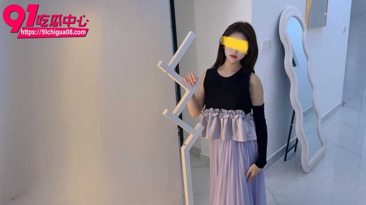 极品嫩妹紫裙诱惑被两男玩弄3 极品嫩妹紫裙诱惑被两男玩弄3