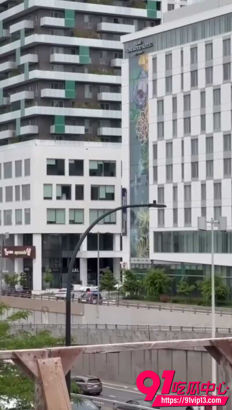 蒙特利尔年轻人持枪袭击Pornhub总部事件 6