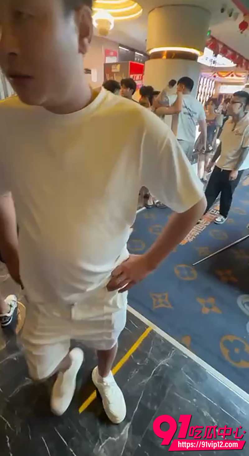 湖南永州道县台球厅打架现场 6