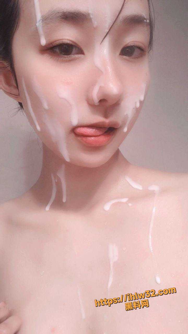 喜欢颜射的狼友可千万不要错过了 几十名各式长相的清纯玉女 少妇 学生妹子 用脸展现着男人射精后的魅力！