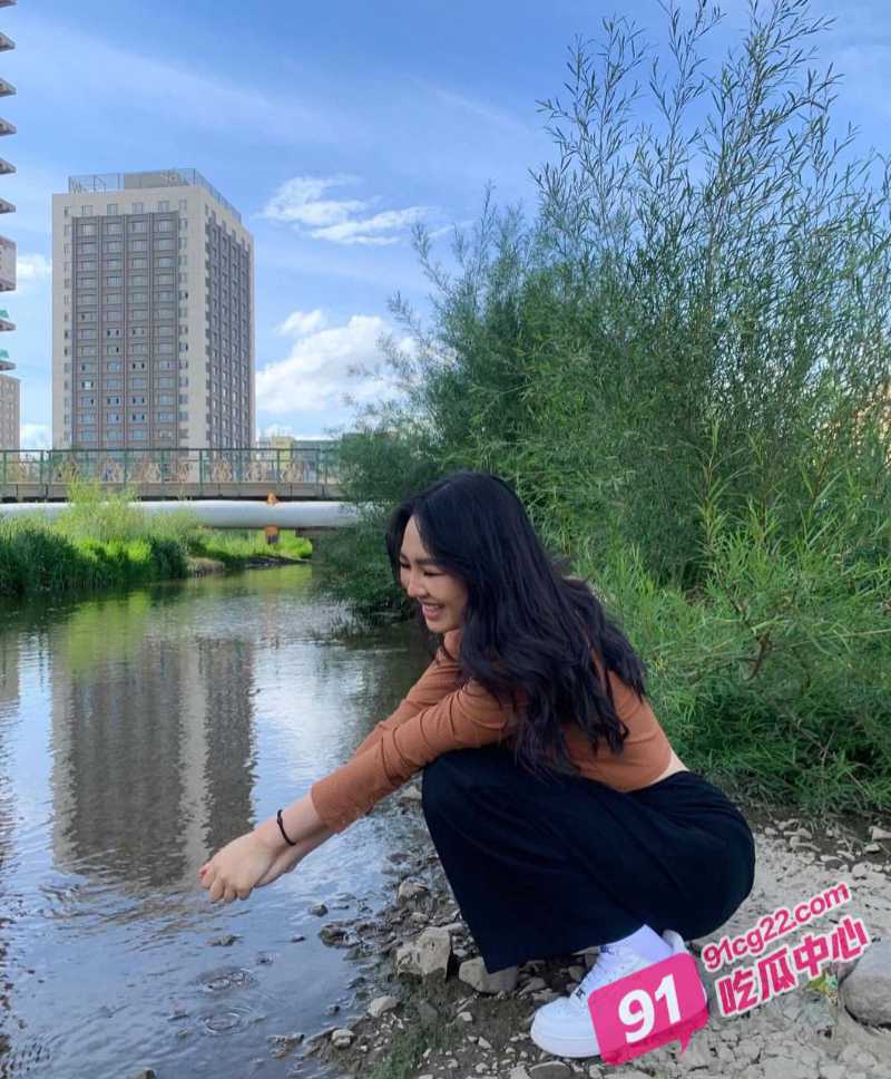 呼和浩特丫丫养生馆老板娘白二丫 一边口交一边回复老公出轨的感觉真爽！ 配图7