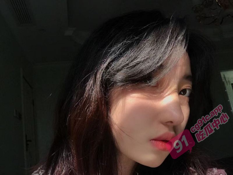 那些年追过的女神～当年暗恋走心的女神 美好的时刻都从她挨操娇喘中流失！