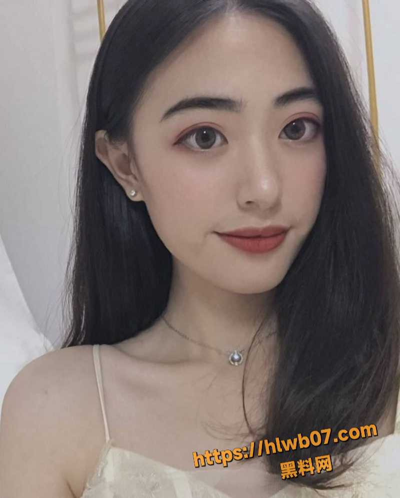 高冷女神 张晓霞 被男友SM调教沦为跪舔母狗 捆绑刮毛让人惊讶！