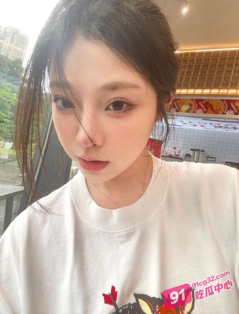 台湾豌豆夫妇自拍居家做爱视频 肥奶黑逼多姿势一镜到底 尺度超大！ 配图6