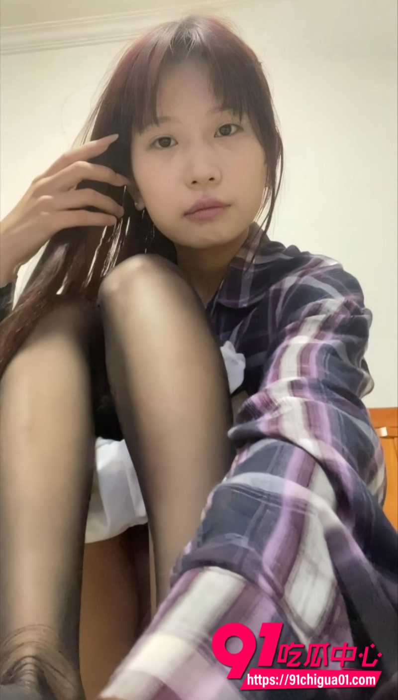 长沙极品反差婊王辰渝1 长沙极品反差婊王辰渝1