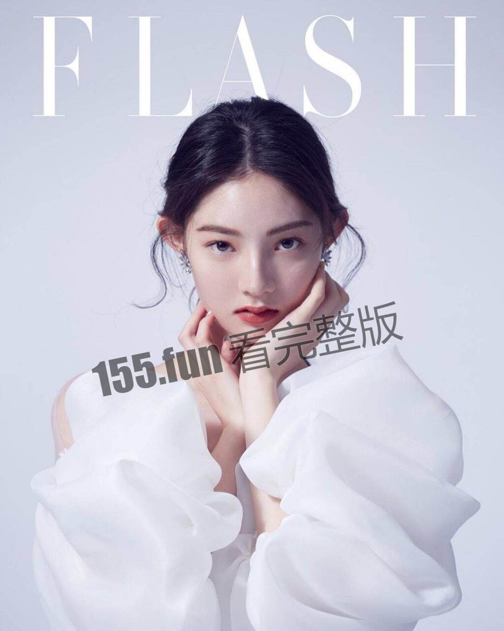 高颜值美腿大三模特 居家与男友私房拍摄 手机内换衣服视频不慎泄露