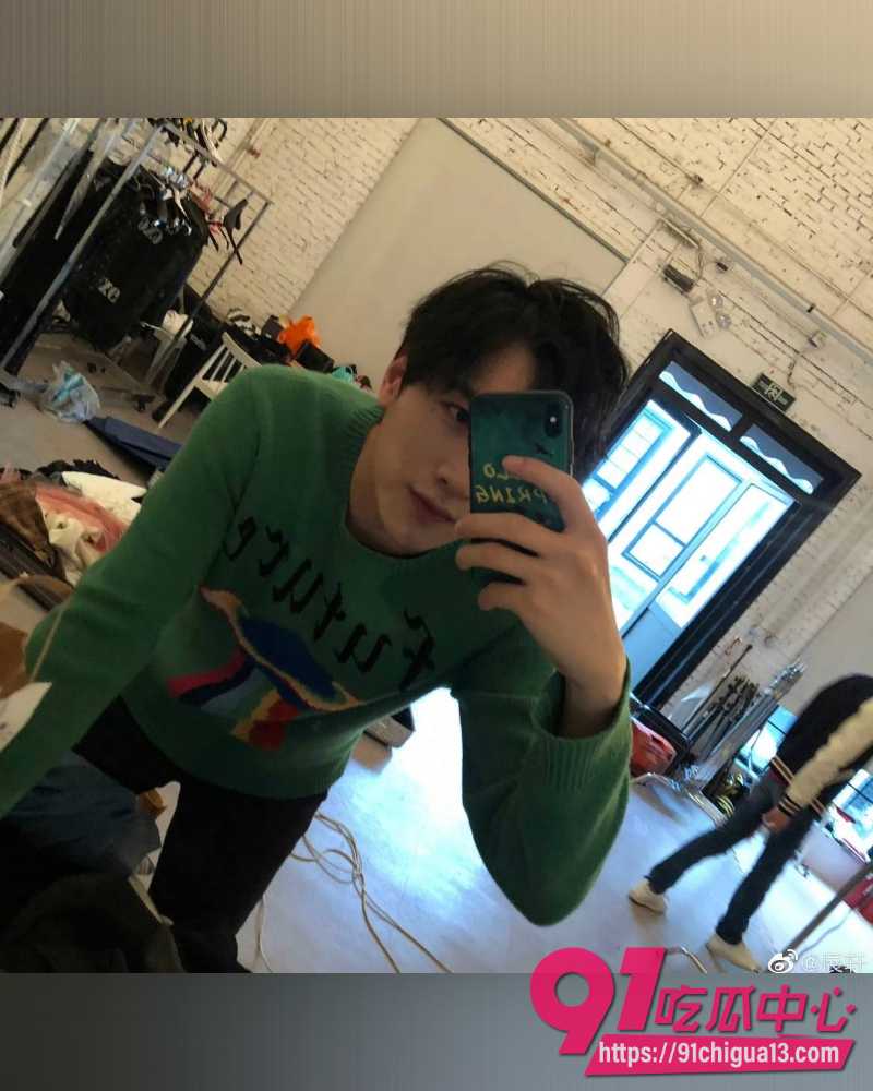 男演员展轩黑料  41