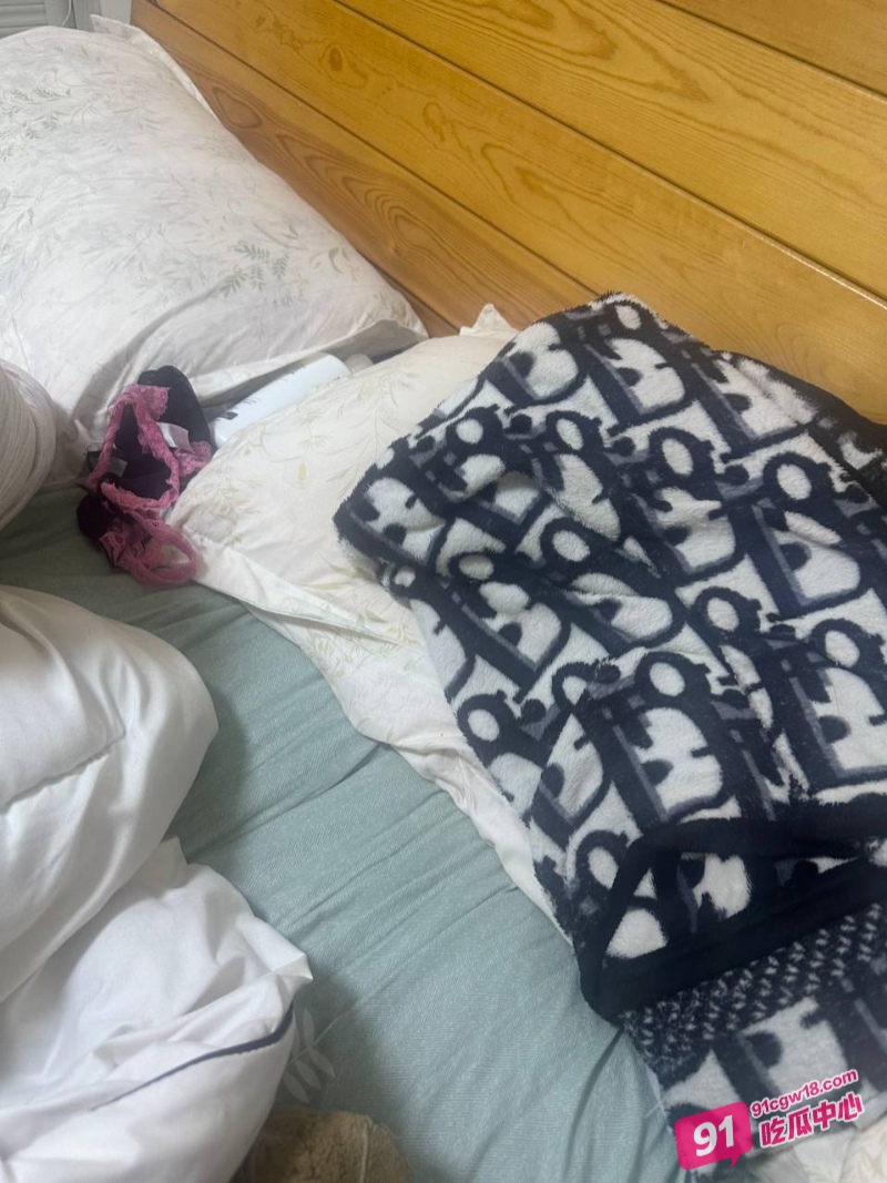 常州精神小妹 费雨心 不雅视频流出 一个月睡6个男人 做爱时让闺蜜观战 配图21