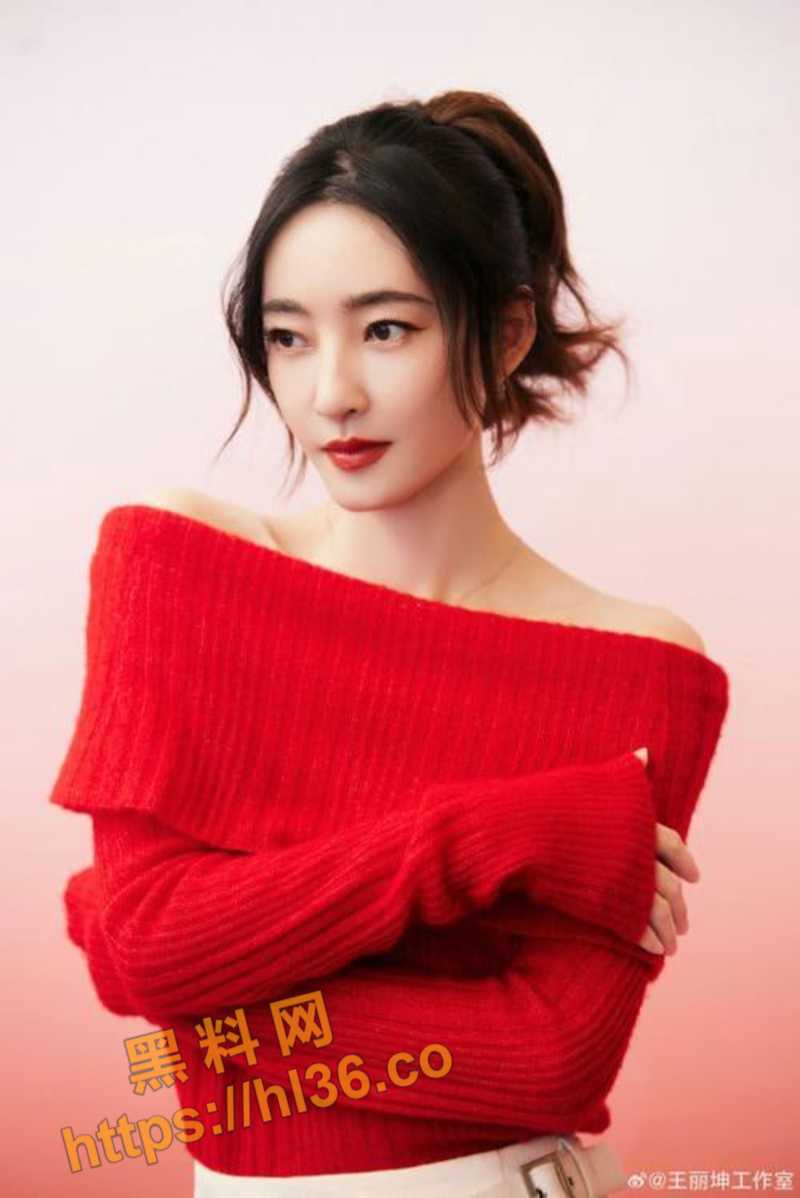 大神约炮神似王丽坤的山东师范女大学生 李晓晓 献身金主为其口爆毒龙还被操的浪叫不停！