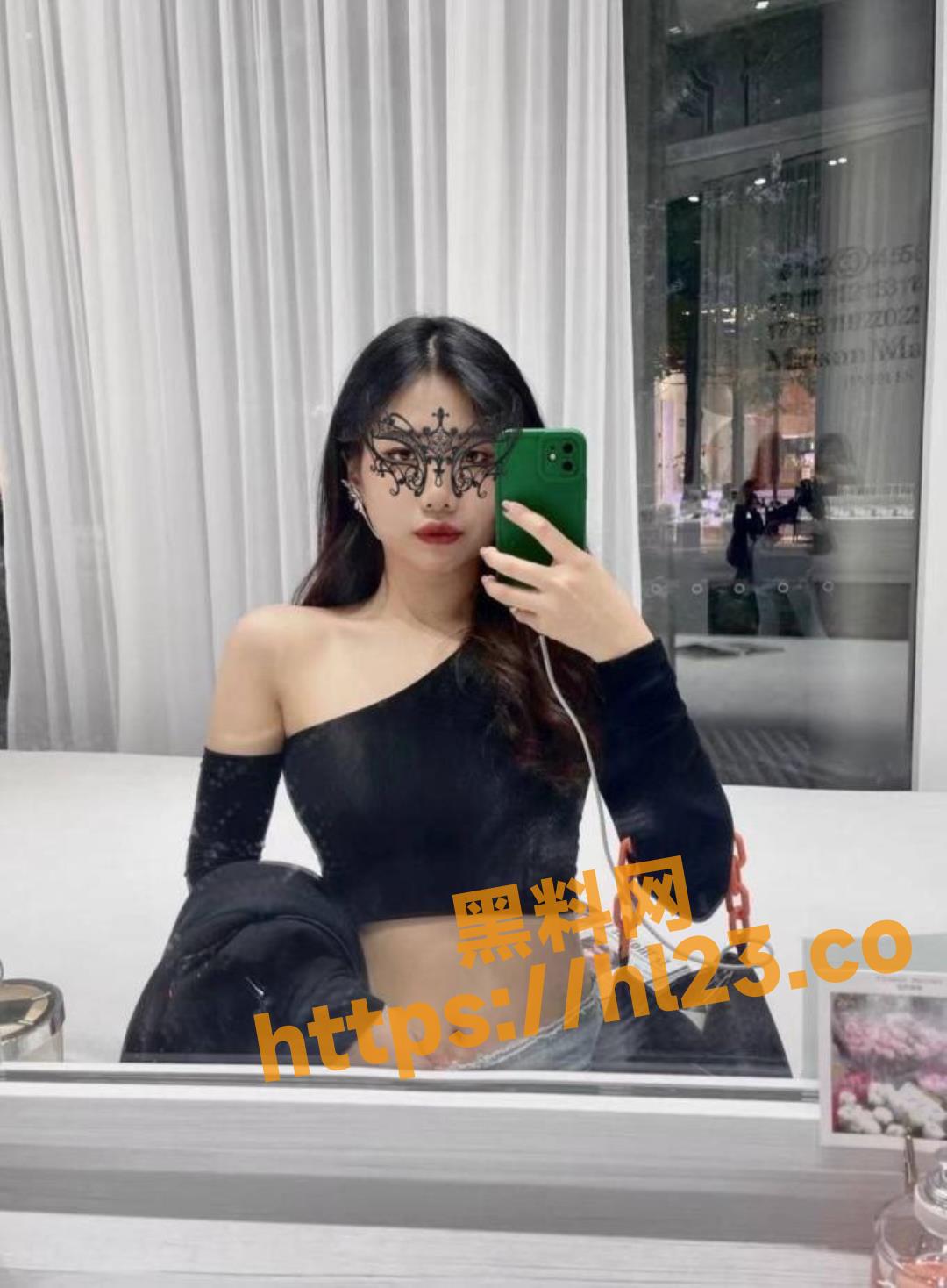 湖南湘潭大学大学生母狗张晓婷，面基遇渣男，刚见面就被无套内射拍下视频