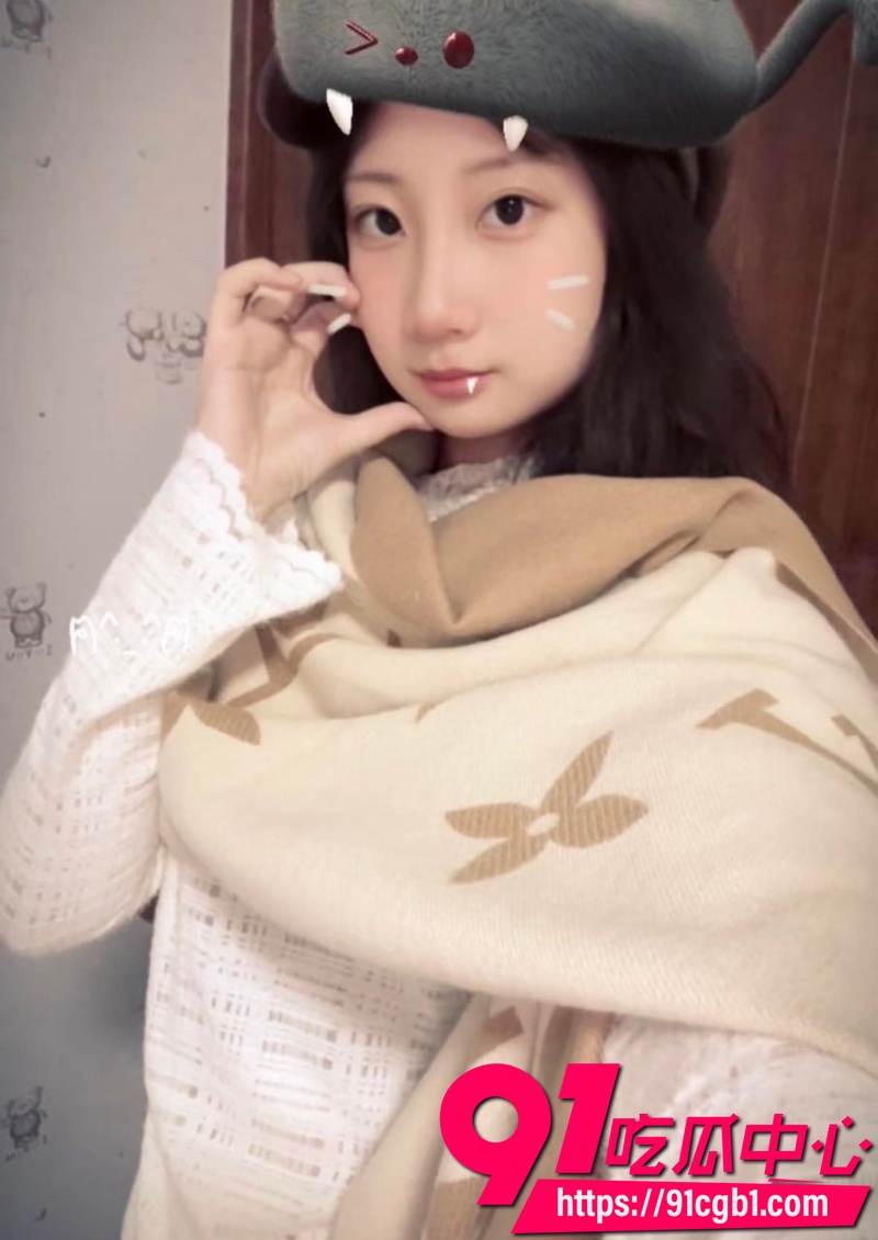 保定学院外语系双小母狗江晚晚和闺蜜 3P实录轮流被干到腿软精液混淫水直流 口交骑乘后入房间激战2 保定学院外语系双小母狗江晚晚和闺蜜 3P实录轮流被干到腿软精液混淫水直流 口交骑乘后入房间激战2