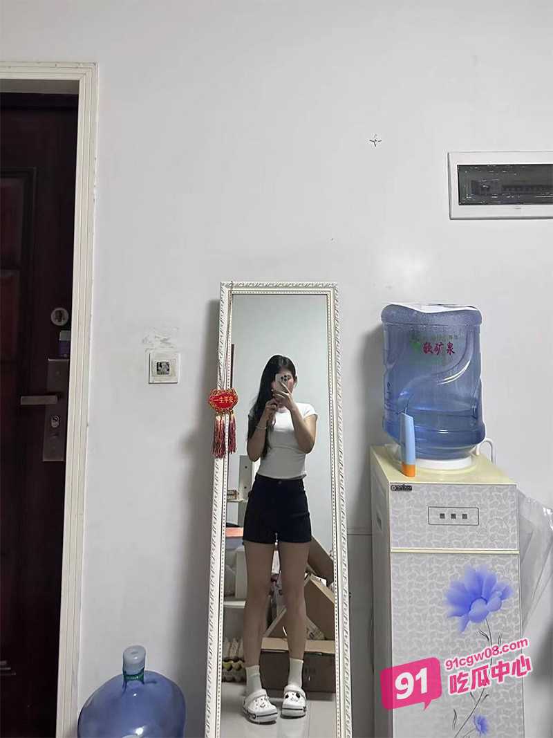 有个剪辑专业的老公是什么体验 抖音秒变性爱唯美大片 啪啪节奏随着音乐撞击！ 配图