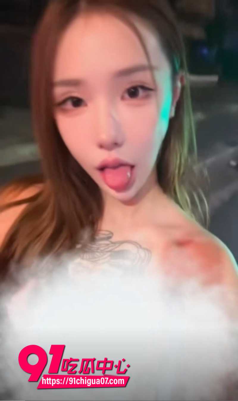 4 4