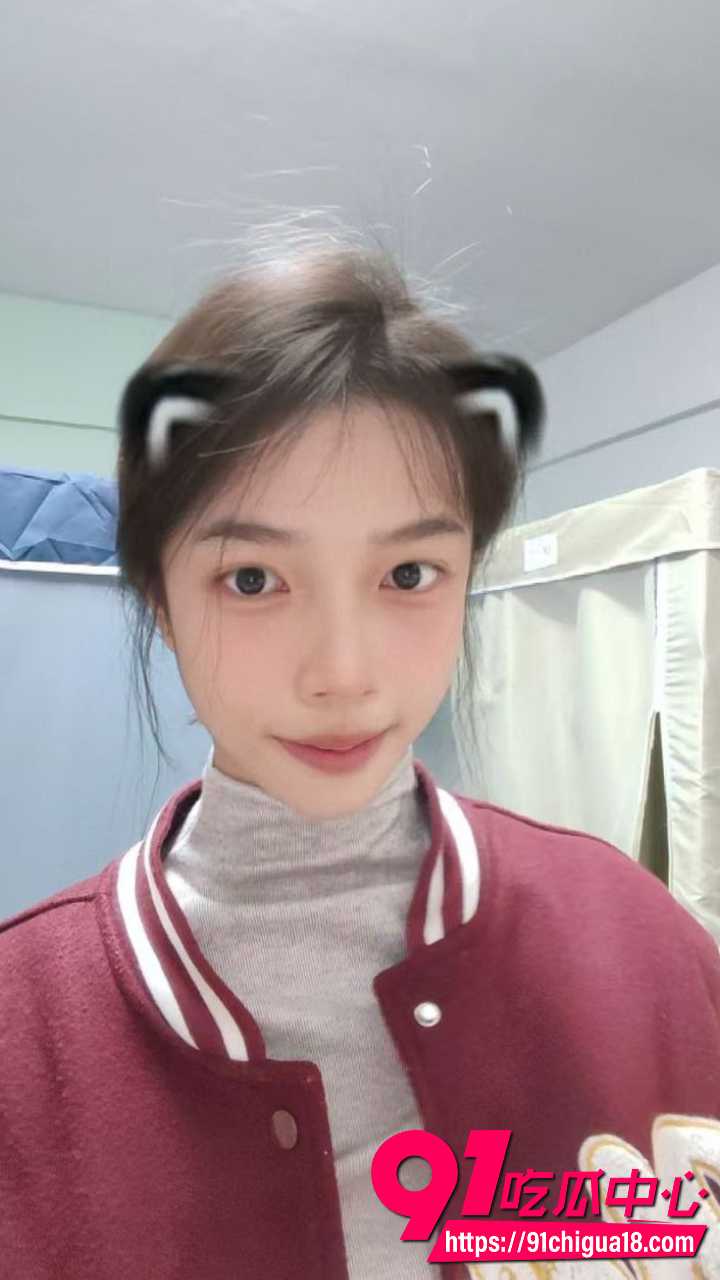 抖音朵甜甜怒撕海南渣男8