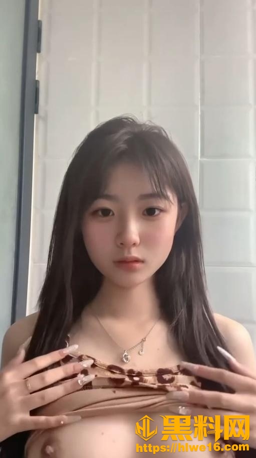 B站极品萌妹子 树树 大尺度裸舞自慰诱惑 小白兔挺拔弹性十足