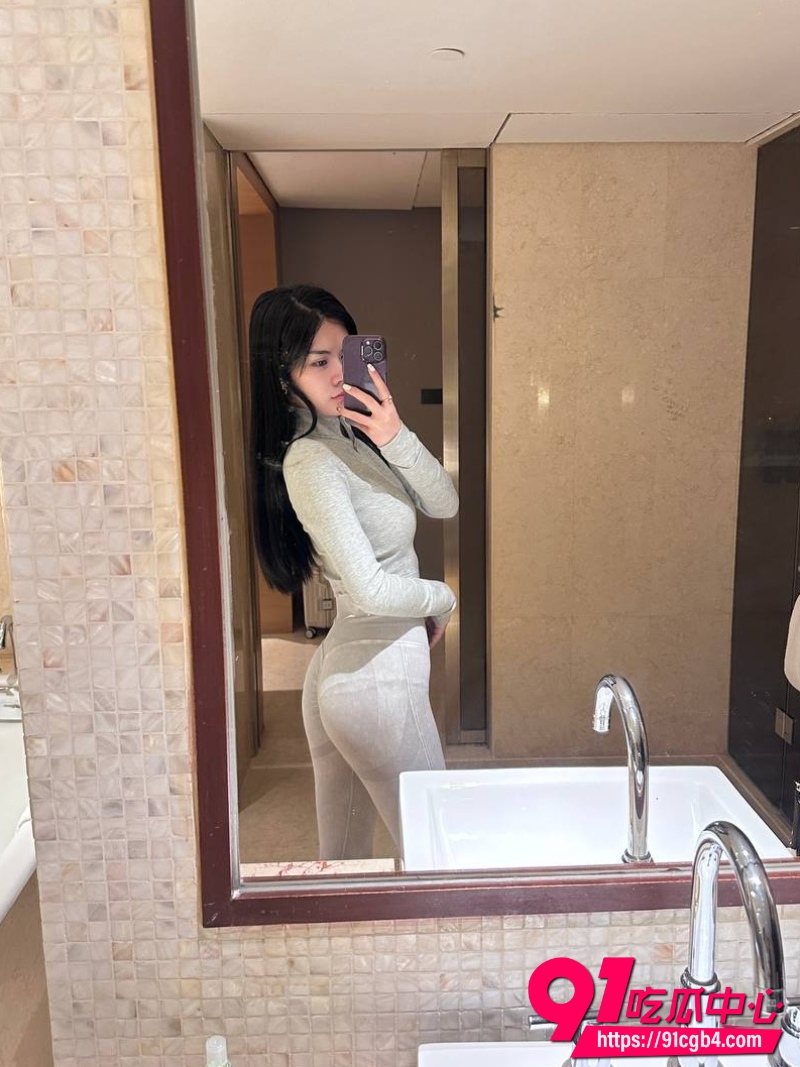 骚逼母狗黄丽娜33