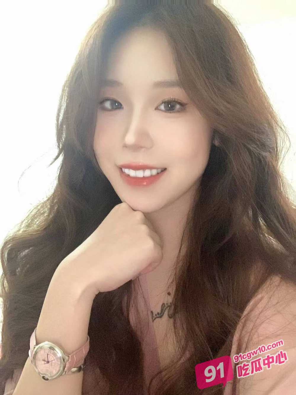 偷情极品少妇 陈欣 做爱途中老公来电话 一边插逼一边接电话 太刺激了！ 配图2