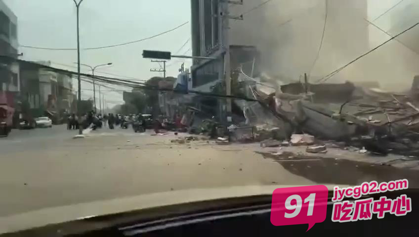 缅甸地震亲历者讲述：电力瘫痪超市关门外面买不到物资 配图5