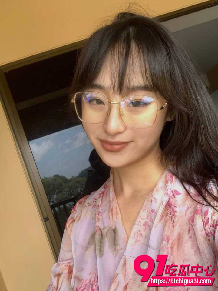 SMMSMM眼镜娘淫妻反差合集4