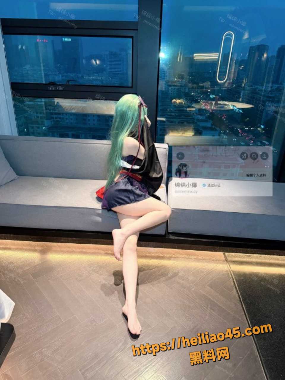 推特极品少萝 咩咩小椰 粉色白虎嫩穴多水 大长腿大奶子自慰高潮！