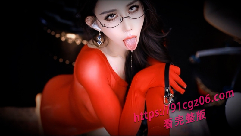 虎牙桃一定制福利网页素材2素材水印版