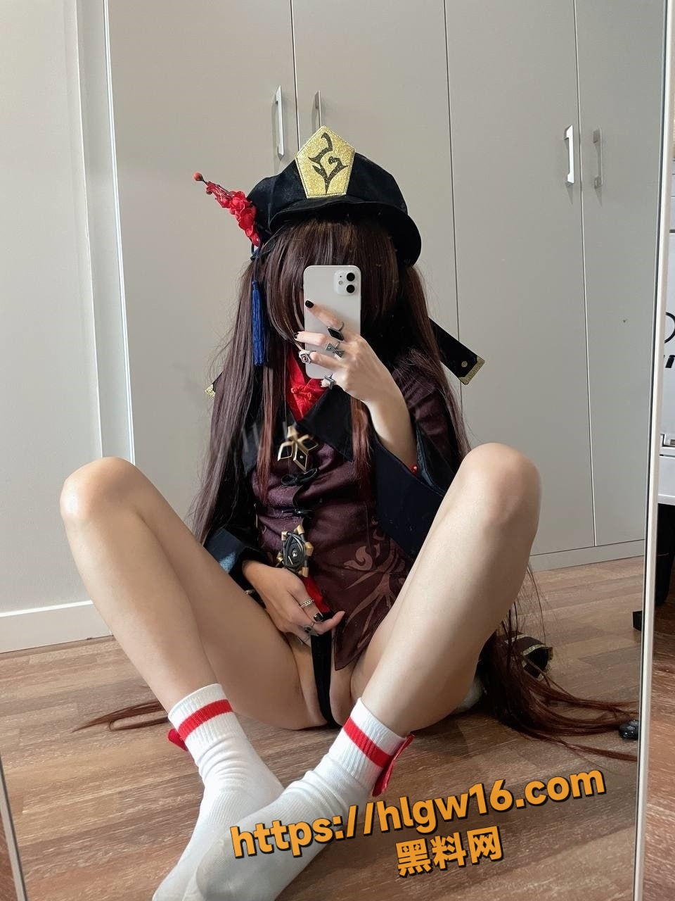 极品福利姬 兔兔 顶级玉足白虎萝莉自慰合集流出 黑丝情趣装挑逗诱惑！