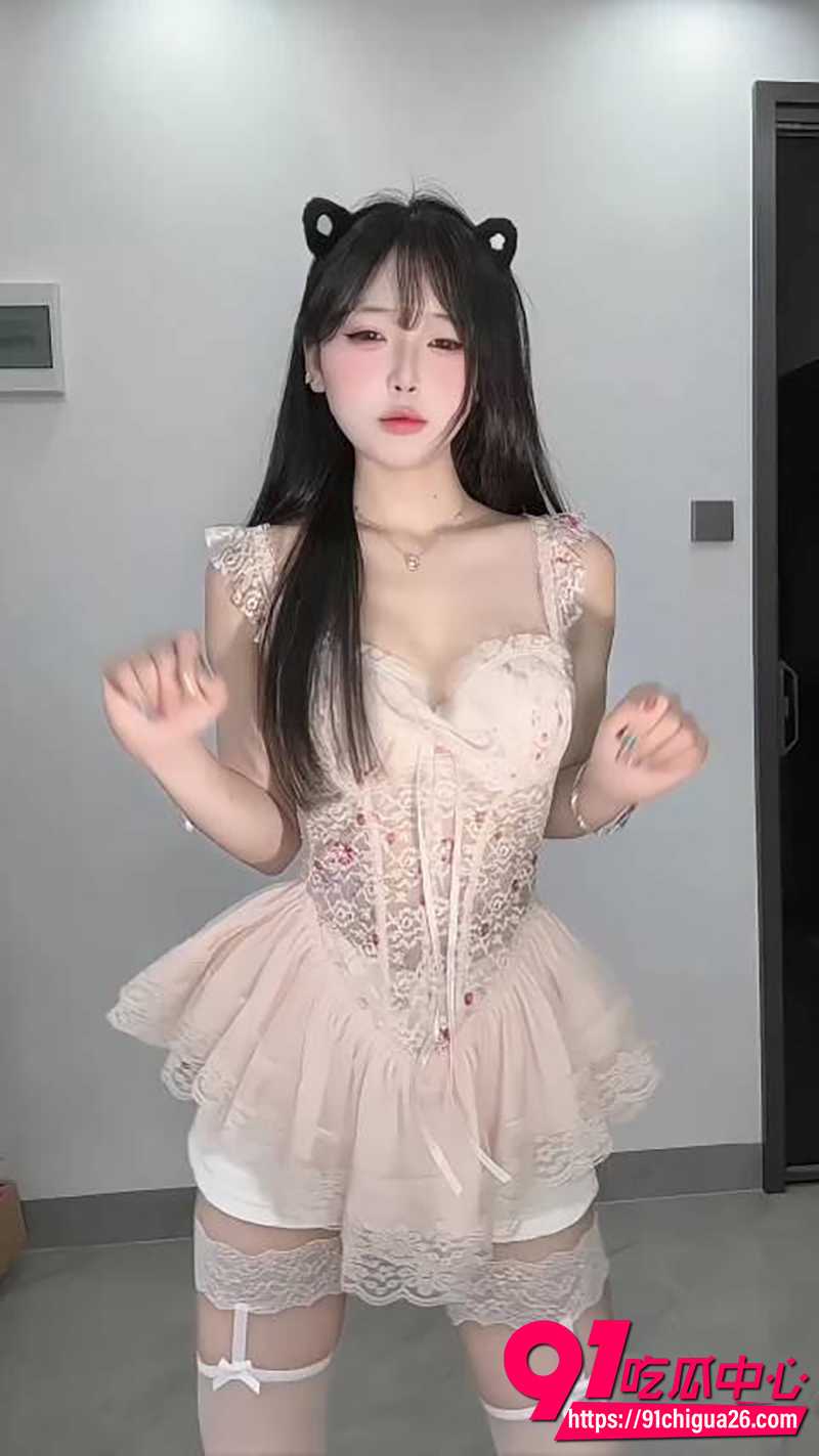 02uiii擦边热舞 1