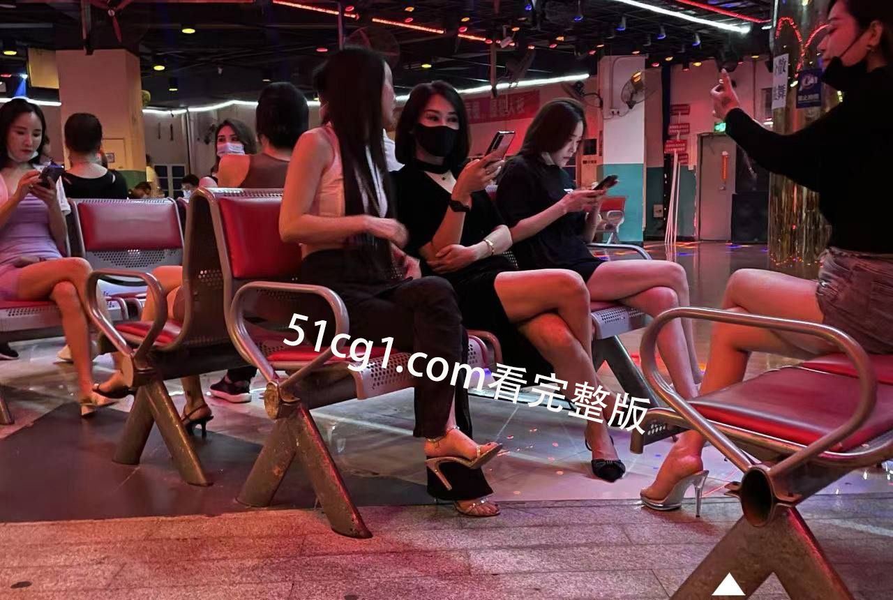 走过半个世纪的娱乐方式探索成人世界的无限激情与深度陪伴满足现代人的感官需求与情感慰藉