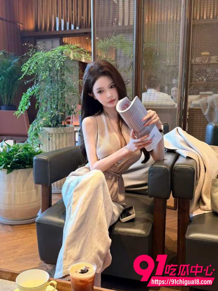 老牌极品身材网红孔思雅性感写真啪啪福利4